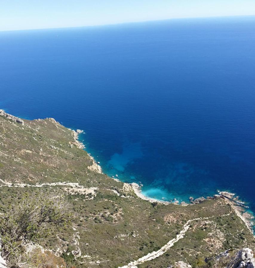 באוני Camera Ideale Tra Mare E Montagna מראה חיצוני תמונה